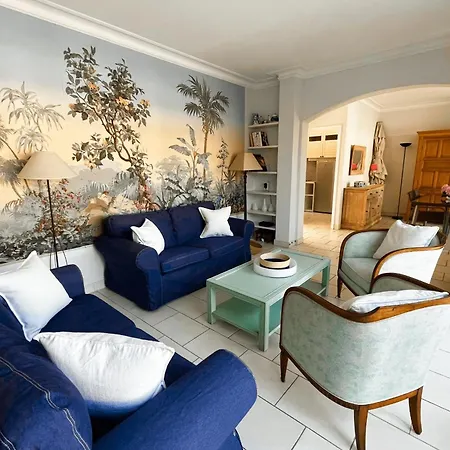 Holiday home Wide House With Wifi And Ac A Terrace A Garden And A 12m Mooring Grimaud
